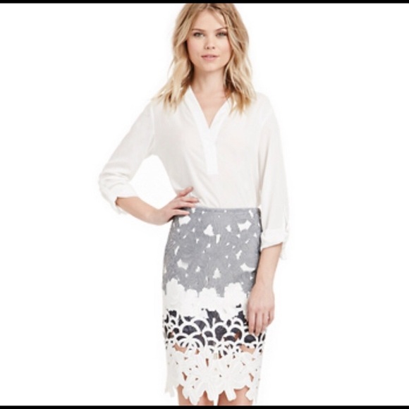 J.O.A. Dresses & Skirts - J.O.A Los Angeles Laser Cut Navy White Skirt